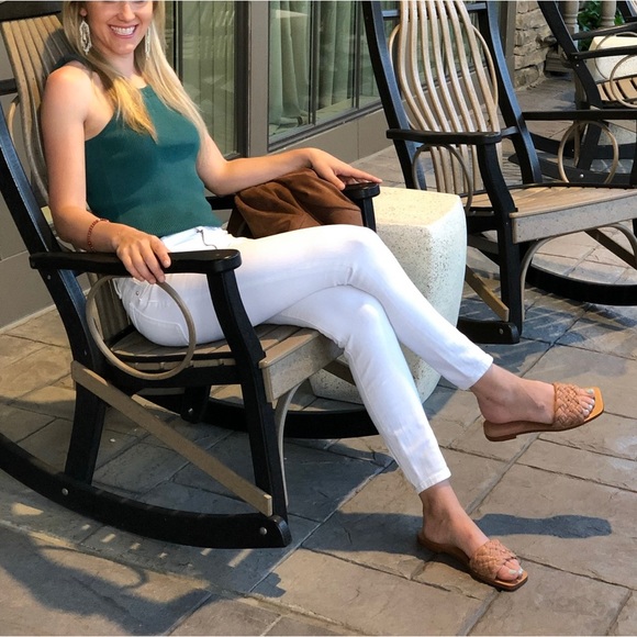 Rich Turquoise / Emerald-ish, Ribbed, Thick Material and Fitted, Tank Top - Picture 4 of 10